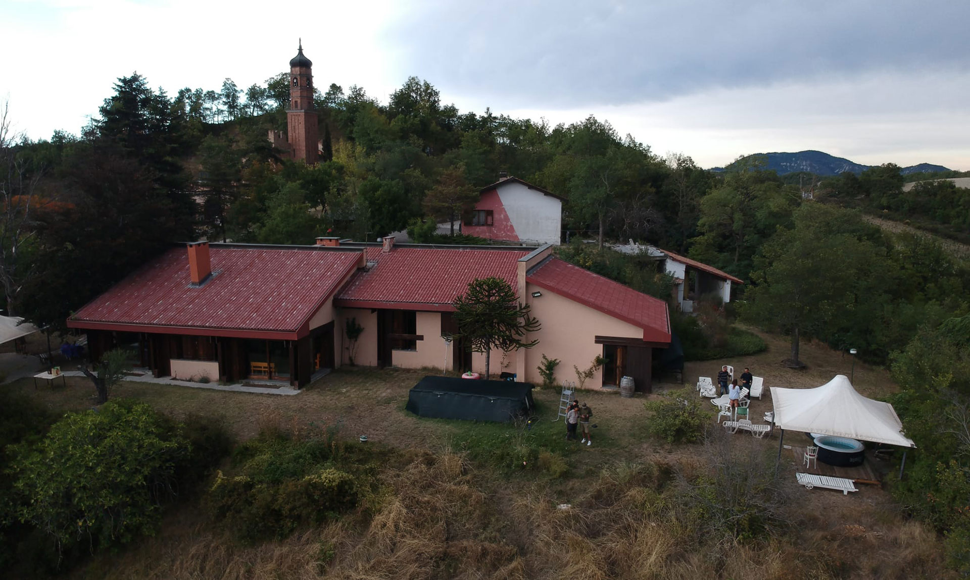 Oasi Ospitalità Rurale - Il Vino e le Rose