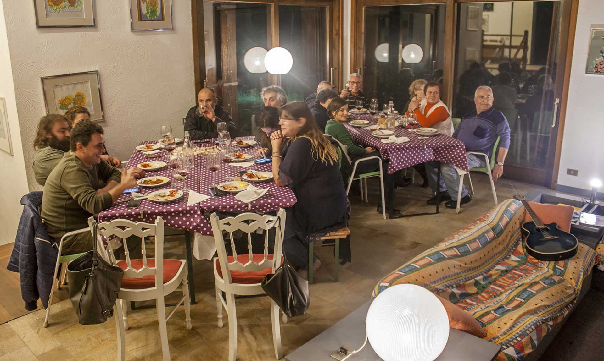 Eventos y Ceremonias Cocina Rural Oasis Montarone - Il Vino e le Rose